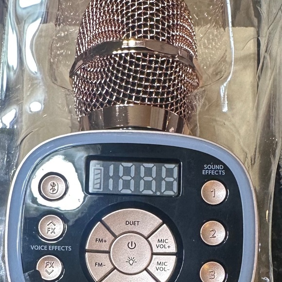 Carpool karaoke mic - Picture 1 of 4